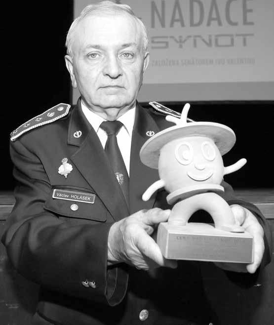 Ty nejlepší jsou na takzvaných padesátkách, ve kterých je trojnásobným mistrem České republiky. Ještě ve svých osmašedesáti letech získal druhé místo mezi jezdci několikanásobně mladšími.