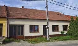 Vytápění bytu zajišťuje podlahové vytápění napojené na vlastní plynový kondenzační kotel. Okna plastová trojsklo, vstupní i vnitřní dveře ve dřevě, nová kuchyňská linka.