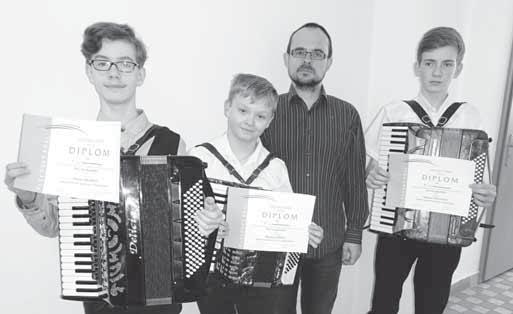 (wiki) Asi vás nepřekvapí, že na obrácení, lítost a odpuštění klade velký důraz křesťanství.