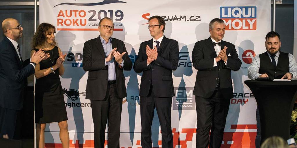 AUTO ROKU Výsledky ankety Auto roku 2019 v ČR Vyhlašování vítěze 25. ročníku ankety Auto roku 2019 v České republice Foto: SDA Čeští motorističtí novináři v 25.