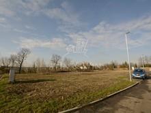 4 Stanovení hodnoty nemovitosti metodou srovnávací V principu se jedná o vyhodnocení cen nedávno nabízených nemovitostí na trhu realit, nebo nedávno uskutečněných prodejů nemovitostí srovnatelných
