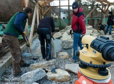Březen/2019 Zpravodaj Svazu zakládání a údržby zeleně SVAZ ZAKLÁDÁNÍ A ÚDRŽBY ZELENĚ PŘIJĎTE NÁS NAVŠTÍVIT DO NAŠÍ GREEN KANCELÁŘE V OTEVŘENÉ ZAHRADĚ NA ÚDOLNÍ 33, 602 00 BRNO Pohovořit s námi můžete