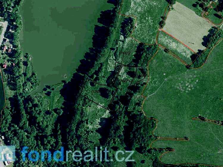 1. Identifikace Záznam o prodeji srovnávané nemovitosti č. 5 Prodej, Pozemek, 10060 m 2, Netolice, okres Prachatice Celková cena: 503.000 Kč Adresa: Netolice, okres Prachatice 2.