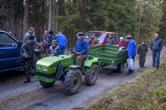 vlastnoručně vyrobených, užitečných věcí. 17.4.