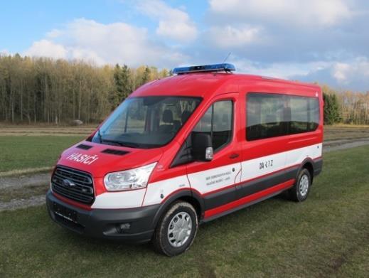 Zastávky a přechod pro chodce v Černochově Stejné ministerstvo jsme požádali o dotaci i na projekt Zvýšení bezpečnosti autobusových zastávek v Černochově.