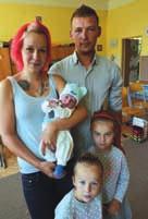 Adam Pergl s maminkou