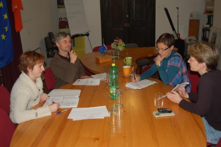 3 Orgány MAS Telčsko 3.1 Výkonná rada Mgr. Roman Fabeš Ing. Stanislav Veselý Bohumil Novák 3.2 Výběrová komise Hana Müllerová předseda Marie Prknová Ing. Miroslav Nosek Ing. Arch. Jiří Ondráček Mgr.