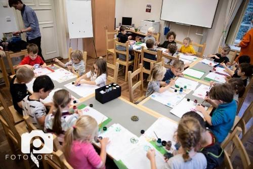 Kde se zabydlíme? Necháme děti vytvořit nějaké obydlí.