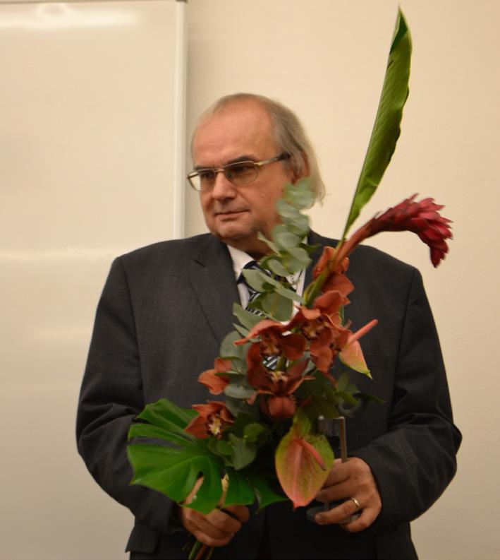Petr i přes svoji těžkou nemoc do poslední chvíle pracoval, byl s námi v kontaktu a snažil se dělat, co bylo v jeho silách, tak jako po celý svůj život.