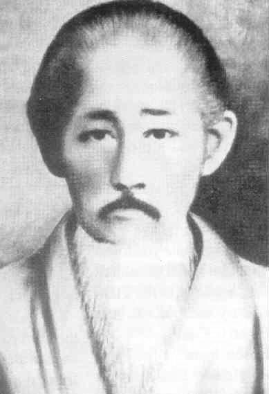 HISTORIE OKINAWA GOJU-RYU KARATE-DO Kanryo Higaonna (1853-1915) Základy Goju ryu karate lze vystopovat v umění Naha Te mistra Kanryo Higaonny.