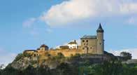 wznoszący się na wzgórzu o tej samej nazwie, którego okolice zostały zasiedlone już w czasach prehistorycznych. Zamek znajduje się na liście zabytków kultury w Republiki Czeskiej.