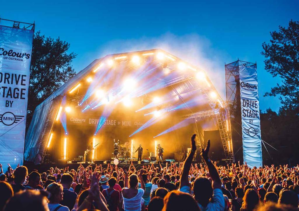 Severní Morava a Slezsko Beats for Love 96 Čtyřdenní festival taneční hudby pořádaný v industriální oblasti Dolní Vítkovice, na kterém vystupují nejlepší světoví a místní DJs i umělci věnující se