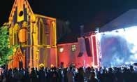 Jeden z největších a nejstarších festivalů koled v Beskydech. Nejlepší částí festivalu je jistě tradiční průvod zpívající koledy s živou hudbou a práskáním bičem, což má zahánět zlé duchy.