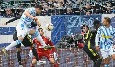 Getafe 32 13 12 7 40:29 51 5. AS Řím 32 15 9 8 57:45 54 6. Valencia 32 11 16 5 36:27 49 6. Atalanta 31 15 7 9 64:41 52 7. Ath. Bilbao 32 11 13 8 36:37 46 7. Turín FC 32 12 14 6 41:29 50 8.