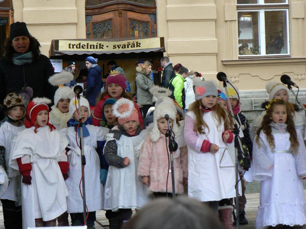 Metoda dobrého startu program rozvíjející předškolní dovednosti pro děti před nástupem do 1. třídy, kterého se účastnily všechny děti v posledním ročníku MŠ.