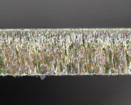Meď Cu-DHP, hrúbka 1 mm oxidačné rezanie Pri rezaní medi hrúbky 1 mm bol použitý ako procesný plyn kyslík a tryska HK-17 o priemere 1,7 mm.