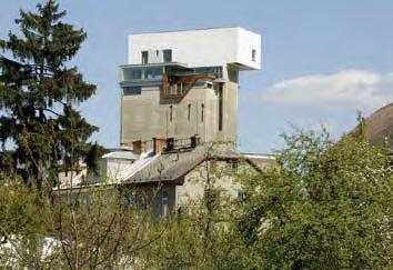Dům EggO v Praze Autoři: Boris Redčenkov, Prokop Tomášek, Jaroslav Wertig / A69 architekti, s. r. o. Hodnocení poroty: Dobře zvolený zásah umožnil architektovi vytvořit dům okolo soukromého patia.
