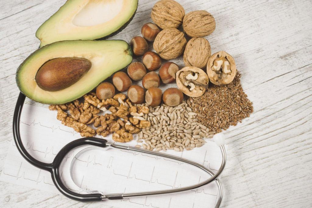 Rostlinné zdroje kvalitních tuků Whole food vs.