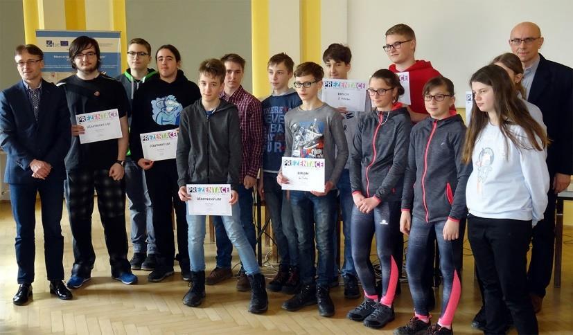 Naši zástupci zvítězili v okresním kole programovací soutěže Okresní kolo tradiční celostátní soutěže v programování proběhlo ve středu 21. března 2018 na opavském Mendelově gymnáziu.