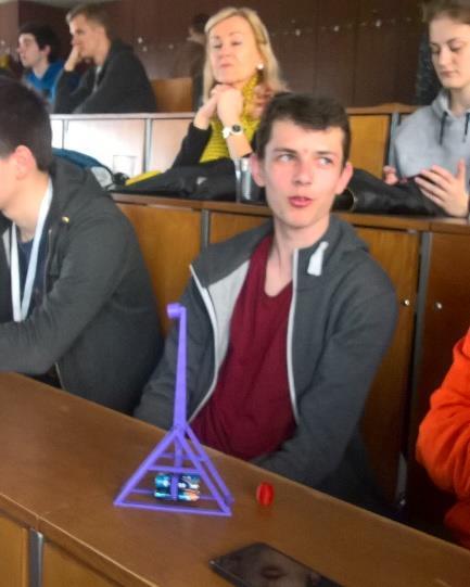 tisk) pro žáky 2., 3. a 4. ročníků VOŠ, SŠ a OU. Náš účastník ze třídy SV3 získal krásné třetí místo v kategorie 3D tisk. Úspěchy informatiků v krajském kole soutěže v programování V pátek 20.