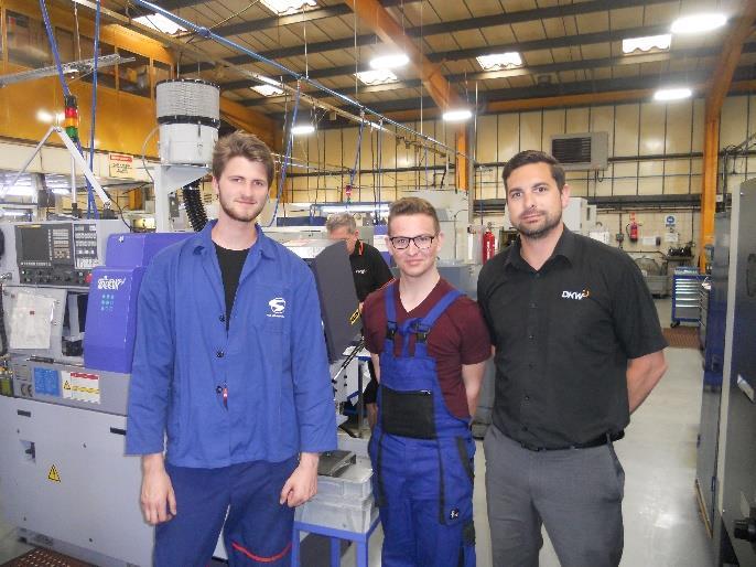 Žáci pracovali 6 až 8 hodin denně, naučili se novým postupům a technikám, poznali, jak to chodí v jiných firmách a také si vylepšili své