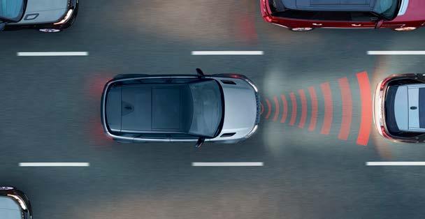 Adaptivní tempomat Systém sledování slepého úhlu s asistenční funkcí DRIVE PACK 1 2 Adaptivní tempomat udržuje při jízdě na dálnici nebo při pomalé jízdě v hustém provozu bezpečný odstup od vozidla
