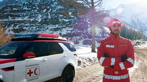Sledujte nás na: PARTNERSTVÍ ZNAČKY HUMANITÁRNÍ PARTNERSTVÍ Čestnost. Odvaha. Hrdost. To jsou hodnoty, které značka Land Rover sdílí se svými partnery.