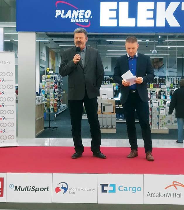 2018, zbylé dva stroje pak 21. prosince. Technicko-bezpečnostní zkoušky se uskutečnily tradičně na železničním zkušebním okruhu VÚŽ a na přilehlé trati Velim Poříčany.