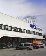 dodavatelů v prostorách našich poboček Doprava zboží zdarma k dispozici máte nákladní dopravu, včetně hydraulického ramena a sklápěcí plošiny