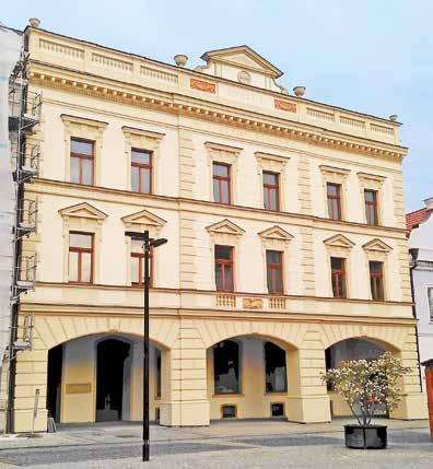 Z REGIONU / AKTUÁLNĚ MĚSÍČNÍK MĚLNICKO 4 CO SE U NÁS DĚJE LYSÁ NAD LABEM Prvomájový trh zvířat Setkání chovatelů a pěstitelů nabízí ke směně, prodeji a vystavování různé druhy exotických rostlin a