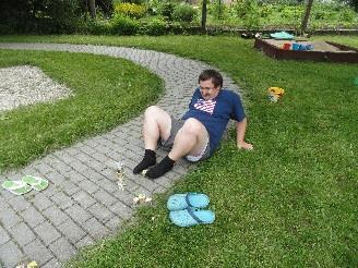 Za odměnu jsme pochutnali na opečených buřtících. STŘELSKÉ HOŠTICE 1. 4.