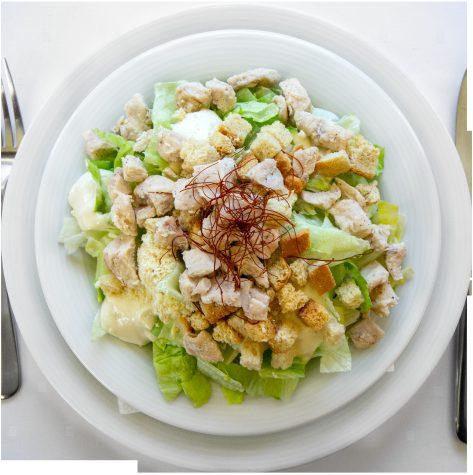 Saláták Salaten / Salads / Saláty / Sałatki Cézár saláta őrölt parmezánnal és csirkével Caesar-Salat mit