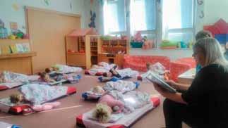 Navštívily jsme dětičky z mateřské školy, abychom jim před spinkáním přečetly pohádku