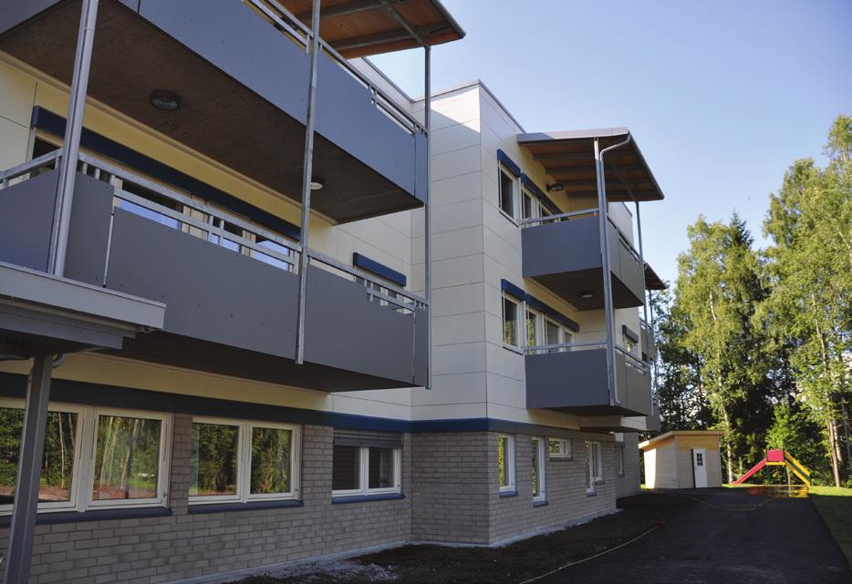 Certifikované řešení pro balkónové konstrukce počítá s mechanickým kotvením fasádních desek.