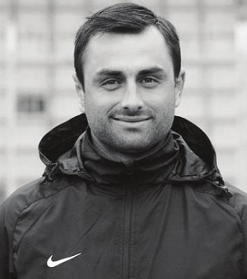 6 PODZIM 2018 DNES NÁS ČEKÁ... FK Varnsdorf PROSTĚJOV Podzimní program fotbalových soutěží, i těch profesionálních, se pomalu chýlí ke svému závěru.