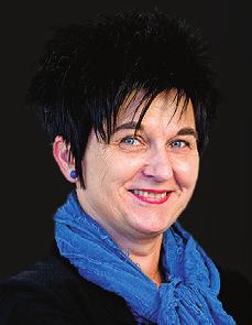 Diane Freeman konverzace v AJ - rodilá mluvčí, třídní anglického programu (National Diploma) conversation in English, native speaker, form teacher of National Diploma After working for many years in