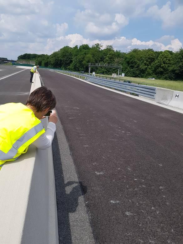 Úsek pro měření příčné nerovnosti, drenážní vrstva vozovky Řešené projekty, které v současnosti na tomto místě probíhají: HEALROAD - Induction heating asphalt mixes to increase road durability and