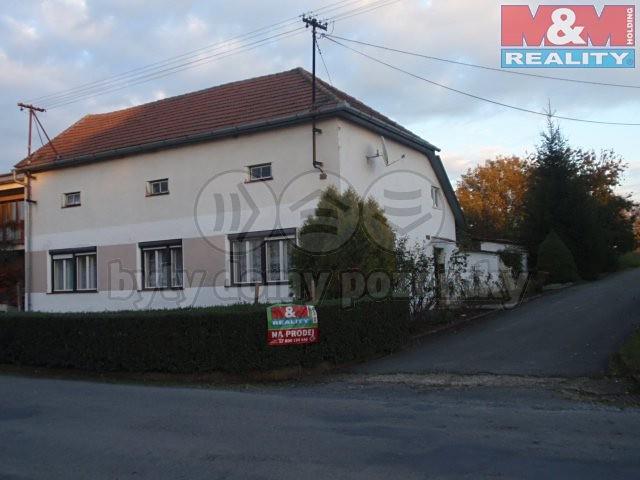 Záznam o prodeji srovnávané nemovitosti č. 4 1. Identifikace Prodej, Rodinný dům, 93 m 2, Pačlavice Celková cena: 699.000 Kč Adresa: Pornice, Pačlavice, okres Kroměříž 2.
