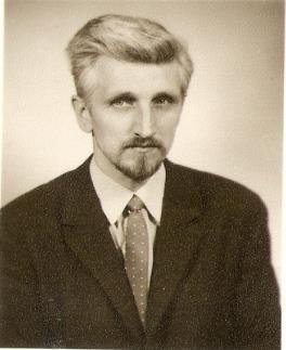 Ježek se vrátil do školství a stal se kronikářem města Jáchymov Sametová revoluce - vítězství