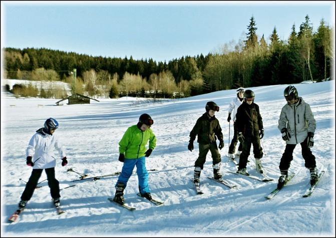 Každý si uvědomoval, že kurz se chýlí ke svému konci a že se zítra budeme s horami loučit. Po návratu do hotelu se přistoupilo k vyhodnocení celého týdne, rozdání diplomů a odměn.