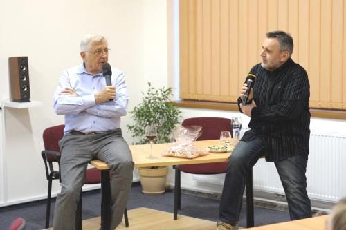 Posuďte: Sportovní dopoledne v tělocvičně, Den