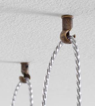 20 Aldo Bernardi LINEA Fate Rosone multiplo circolare Round multiple canopy Accattivante soluzione indicata per creare un grappolo fino a 5 sospensioni, regolabili in altezza al momento dell