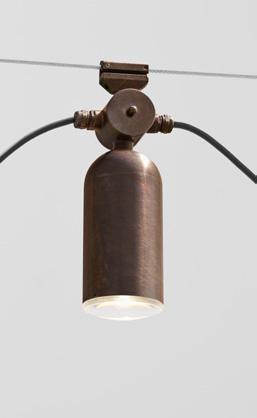 WEIGHT GR. VOL. IN M 3 VOL. IN M 3 FINITURA FINISHING FASCIA PREZZO PRICE RANGE FRA/ Sospensione E27 comprensiva di cavo 3 mt. / E27 power pendant with a 3-meter-long cable E27 42W 1.100 0.