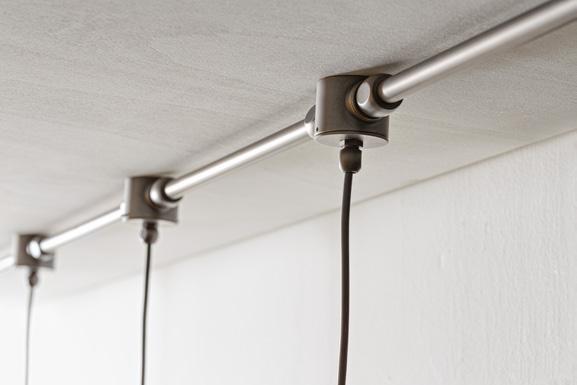 158 Aldo Bernardi LINEA Frasca indoor Sistema SPR SPR system Questa proposta permette di adeguare la FRASCA all impianto a vista su canaline che Aldo Bernardi propone ormai da anni con successo.