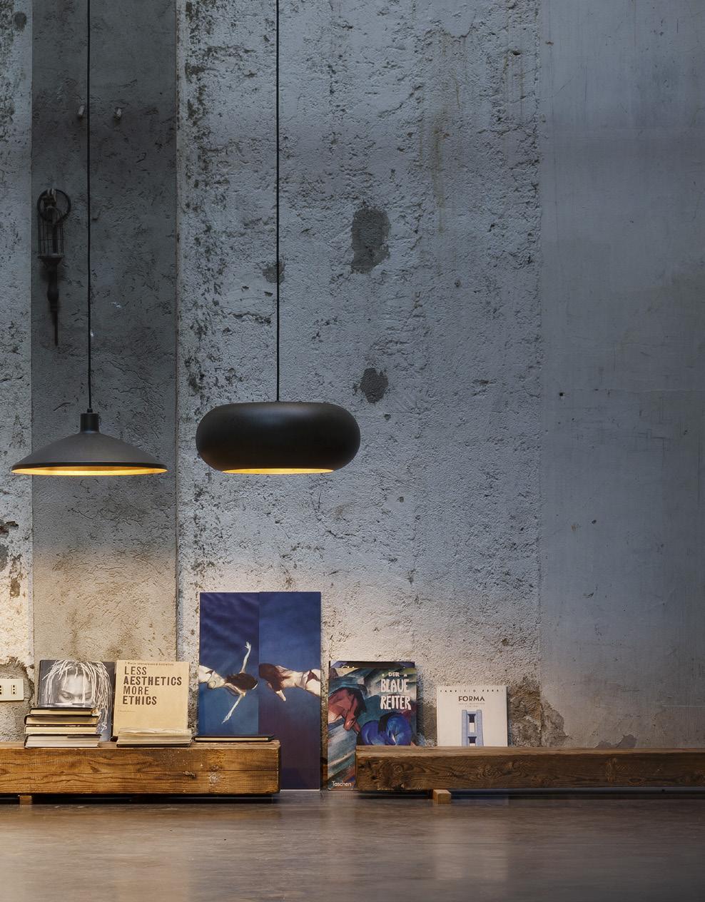 189 E una MATERIA che illumina e avvolge, perfetta per arredare un loft, un attico o un open space, versatile, armonica, vintage e