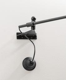 251 Applique con braccio movibile in senso orizzontale per 90. Wall lamp with arm movable horizontally for 90.