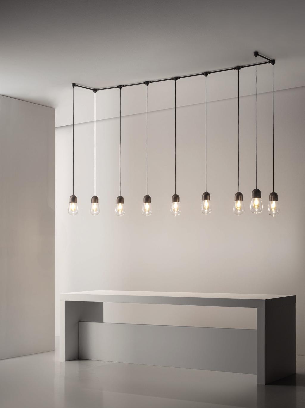 Insieme composto da: Set made of: 63 2) Art.