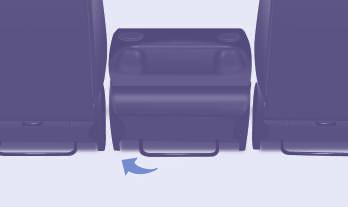 - Přitáhněte ovladač a narovnejte opěradlo. Ověřte řádné ukotvení celého sedadla.
