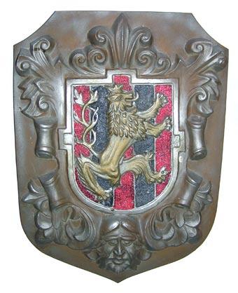 Po válce pak byla za sokolovnou postavena nová dvoudráha s asfaltovým povrchem a od roku 1948 se kuželky začaly hrát závodně.