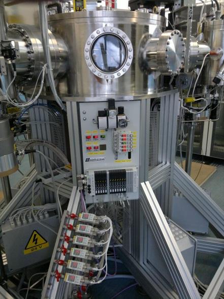 křemíku v p-in / n-i-p konfiguraci Depozice oxidů křemíku (SiO